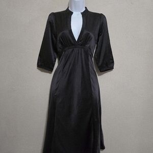 Graham & Spencer Black Silk Midi Dress V Neck Half Sleeves